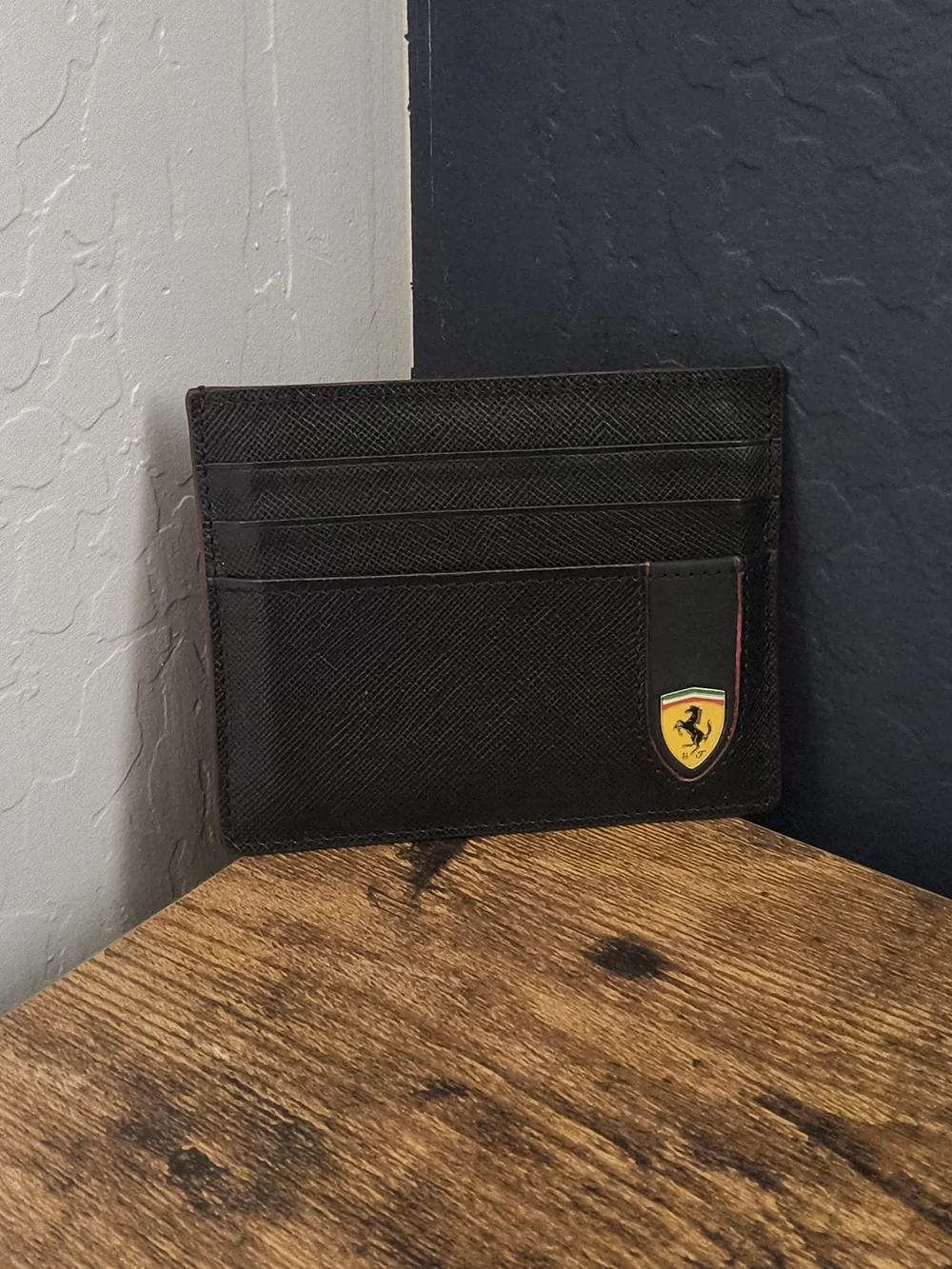 Ferrari Black Card & Key Holder with Shield Emblem